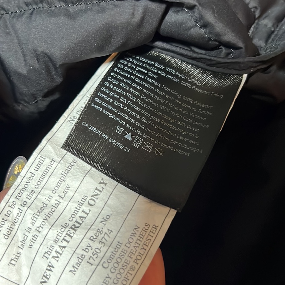 Lululemon women’s jacket - Picture 7 of 9